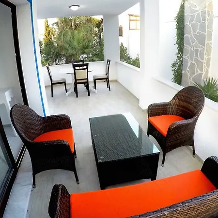 Seray غومْبيت